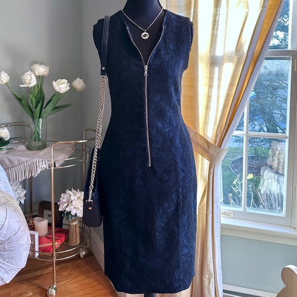 Yigal Azrouel Knit Sleeveless Dress - Picture 4 of 7